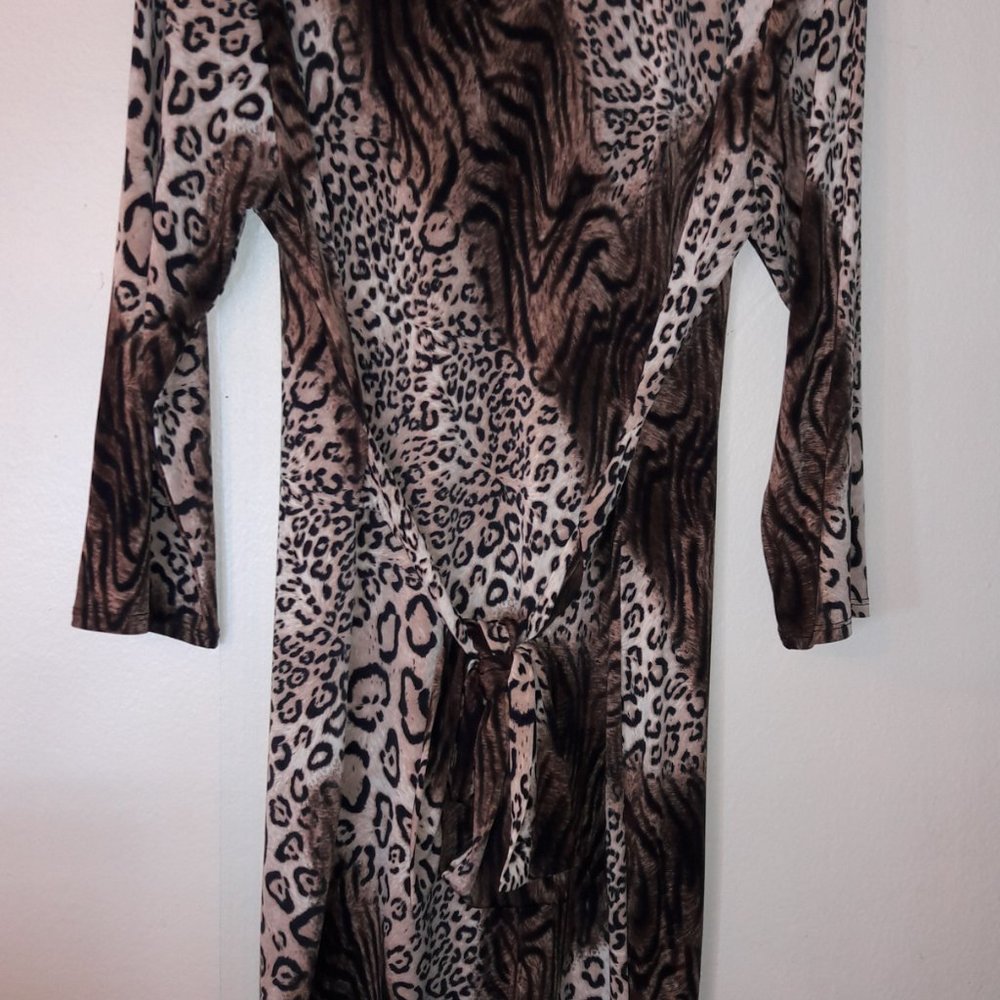 ANIMAL PRINT  BODYCON DRESS - Picture 2 of 5